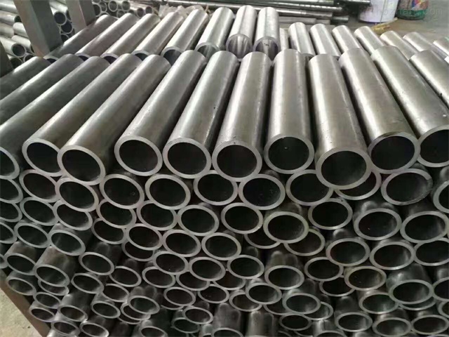 乌苏30CrMo精密无缝钢管